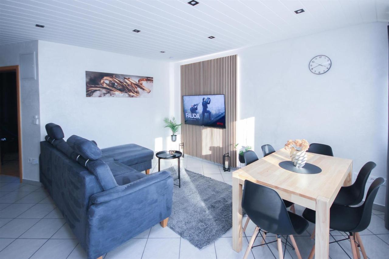 Alfa 3zi-maisonette 6 Personen Zuffenhausen Nahe Porsche & Bosch L Wifi & Smarttv I 3br 4 Beds I Kitchen I Bathroom & Wc * Stuttgart
