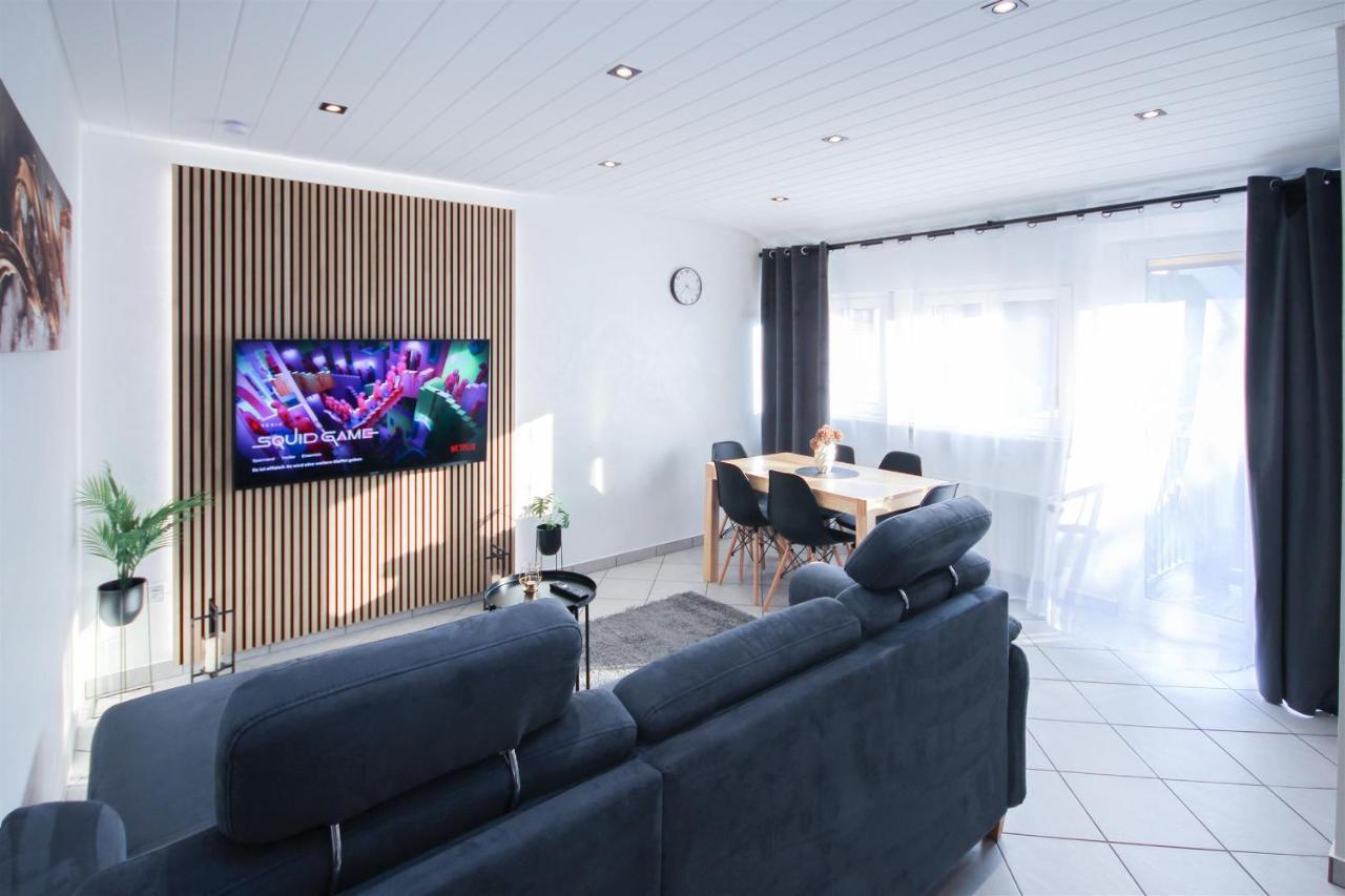 Alfa 3zi-maisonette 6 Personen Zuffenhausen Nahe Porsche & Bosch L Wifi & Smarttv I 3br 4 Beds I Kitchen I Bathroom & Wc Apartment *