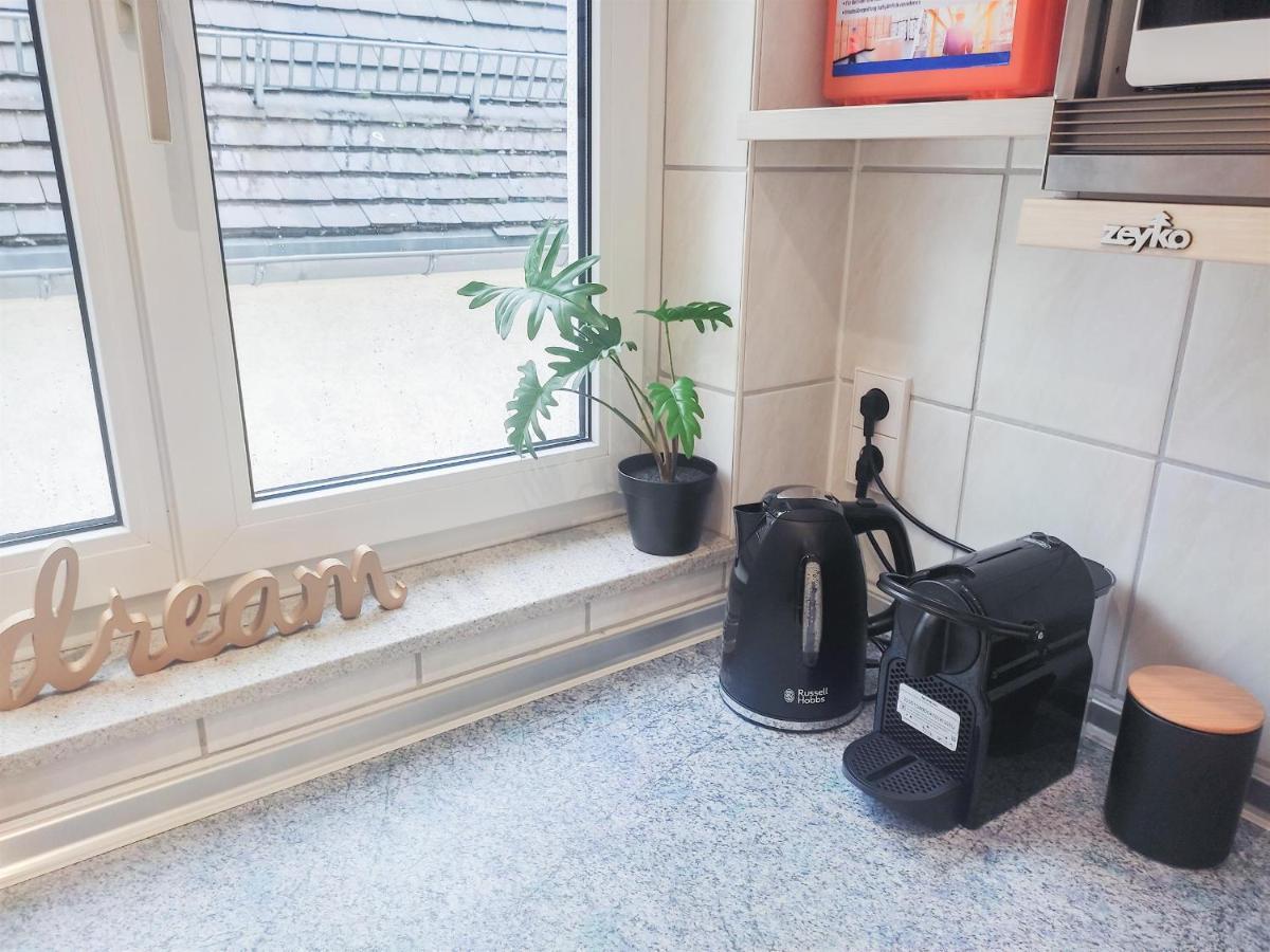 Alfa 3zi-maisonette 6 Personen Zuffenhausen Nahe Porsche & Bosch L Wifi & Smarttv I 3br 4 Beds I Kitchen I Bathroom & Wc Stuttgart