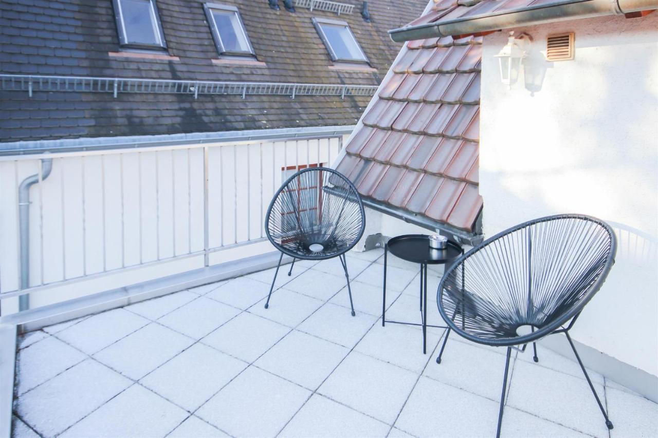 Alfa 3zi-maisonette 6 Personen Zuffenhausen Nahe Porsche & Bosch L Wifi & Smarttv I 3br 4 Beds I Kitchen I Bathroom & Wc